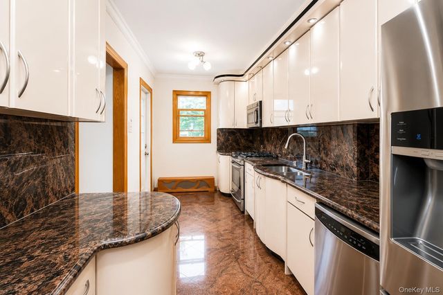 79-19 149th Street, Kew Garden Hills, NY 11367