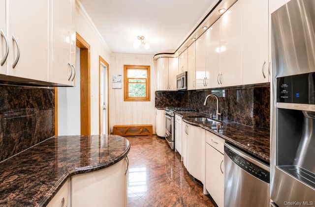 79-19 149th Street, Kew Garden Hills, NY 11367