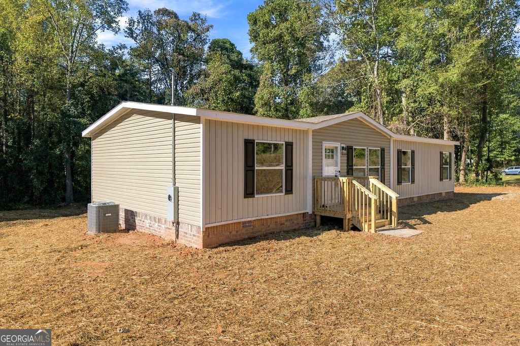76 Tom Yarbrough Road, Maysville, GA 30558 — photo 2