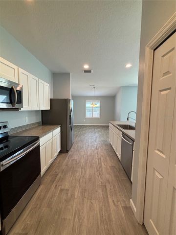 3319 ROHAN ROAD, Oxford, FL 34484