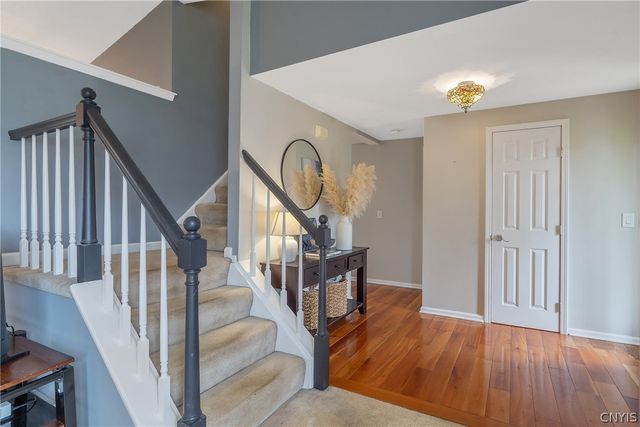 6028 Monopoli Path, Cicero, NY 13039