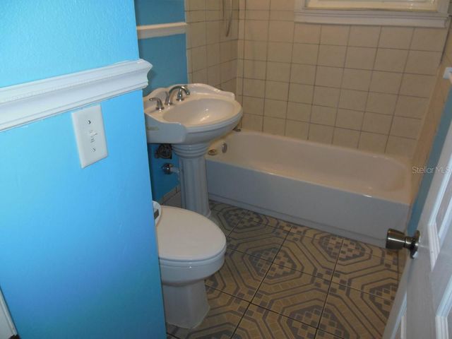 13423 121ST STREET, Seminole, FL 33778