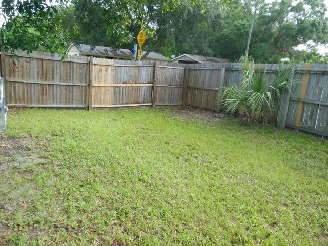 13423 121ST STREET, Seminole, FL 33778