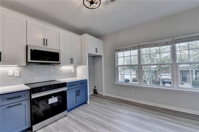 4282 Buford Valley Way, Buford, GA 30518