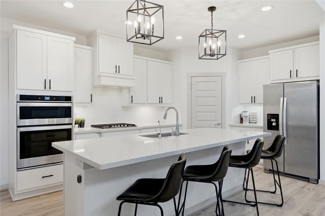 29250 Pikes Peak Drive, Katy, TX 77494