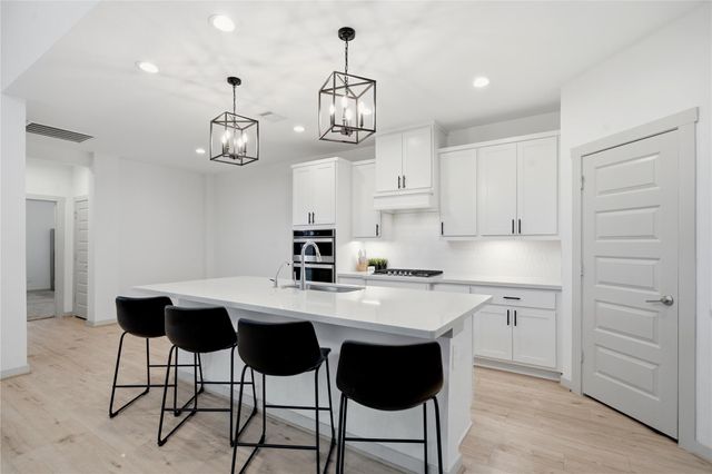 29250 Pikes Peak Drive, Katy, TX 77494