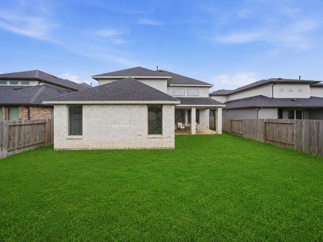29250 Pikes Peak Drive, Katy, TX 77494