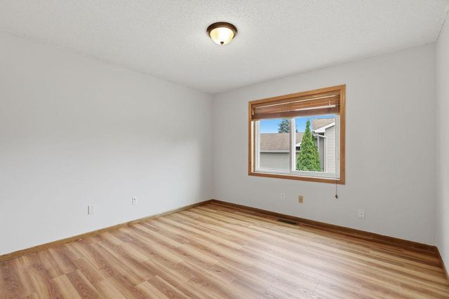 17373 Glencoe Avenue, Lakeville, MN 55044