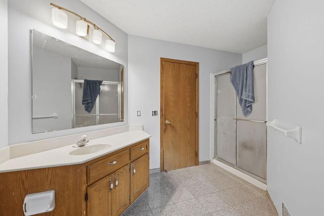 17373 Glencoe Avenue, Lakeville, MN 55044