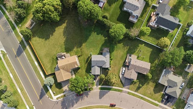 17373 Glencoe Avenue, Lakeville, MN 55044