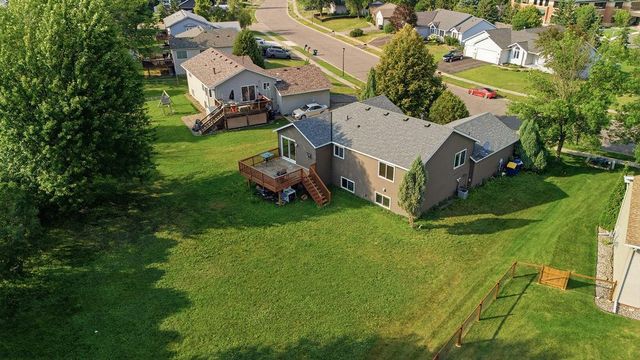 17373 Glencoe Avenue, Lakeville, MN 55044