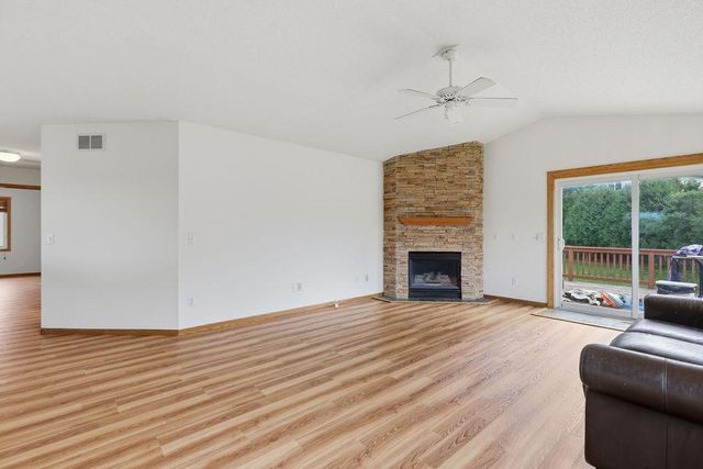 17373 Glencoe Avenue, Lakeville, MN 55044