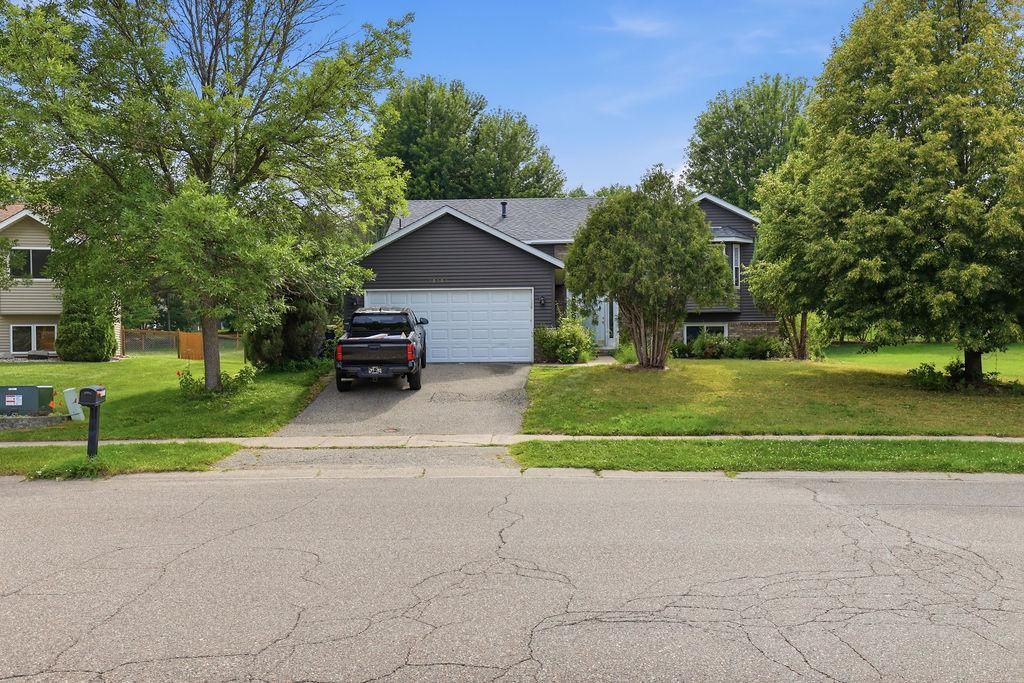 17373 Glencoe Avenue, Lakeville, MN 55044 — photo 2