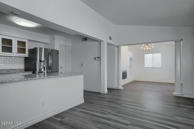 9709 Vallarta Drive, El Paso, TX 79927