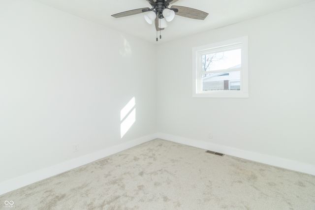 1127 Hickory Lane, New Castle, IN 47362