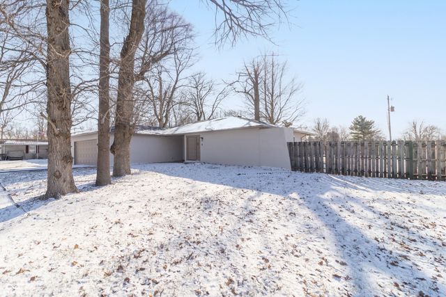 1127 Hickory Lane, New Castle, IN 47362