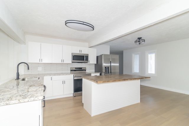 1127 Hickory Lane, New Castle, IN 47362