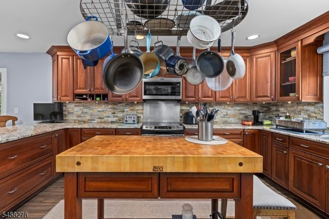 7 S Locust Lake Rd, Hope Twp., NJ 07825