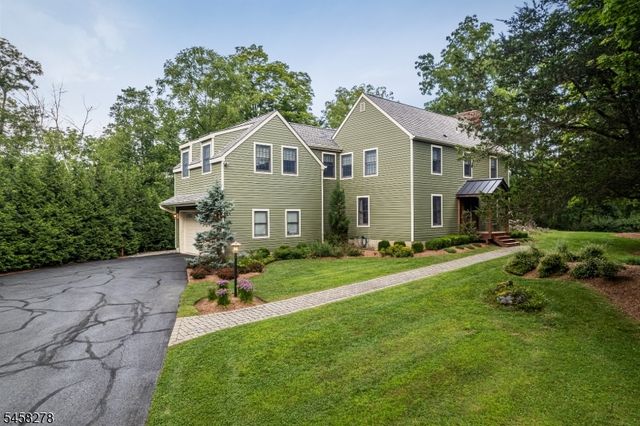 7 S Locust Lake Rd, Hope Twp., NJ 07825