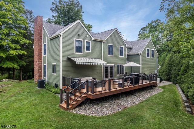 7 S Locust Lake Rd, Hope Twp., NJ 07825