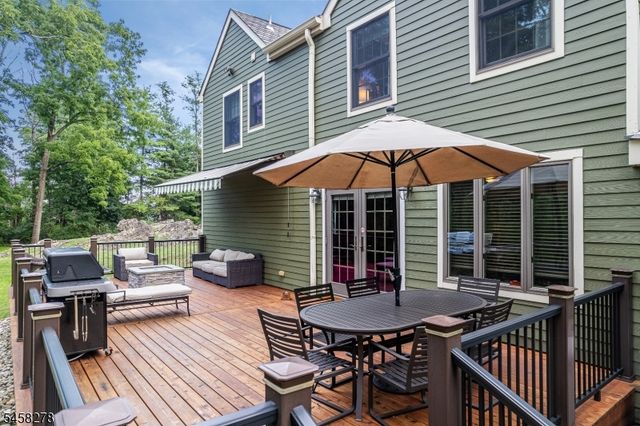 7 S Locust Lake Rd, Hope Twp., NJ 07825