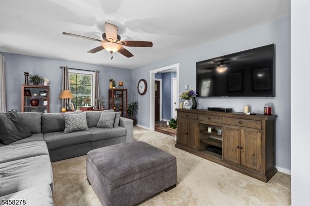 7 S Locust Lake Rd, Hope Twp., NJ 07825