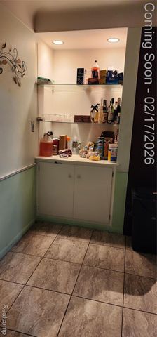 21792 Elmwood Avenue, Eastpointe, MI 48021