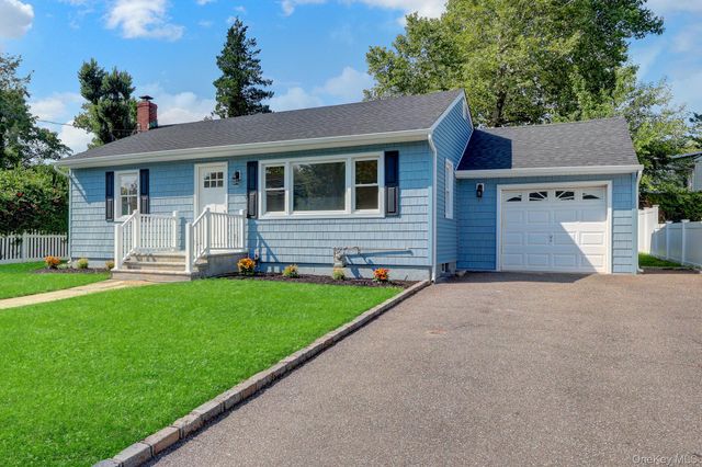 71 Valentine Avenue, Glen Cove, NY 11542