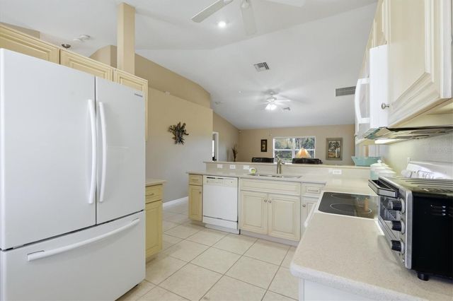 347 BOUNDARY BOULEVARD 103, Rotonda West, FL 33947