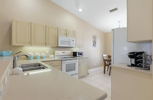 347 BOUNDARY BOULEVARD 103, Rotonda West, FL 33947