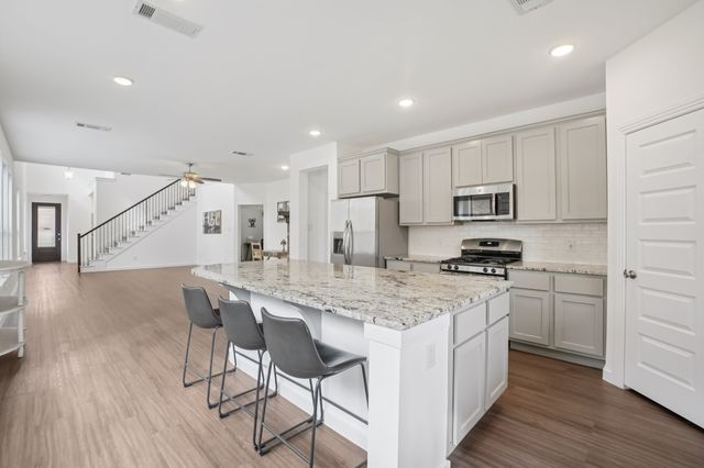 2718 Pease Drive, Forney, TX 75126