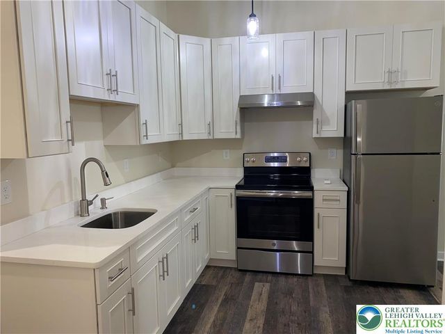 103 North 8th Street 101, Allentown City, PA 18101