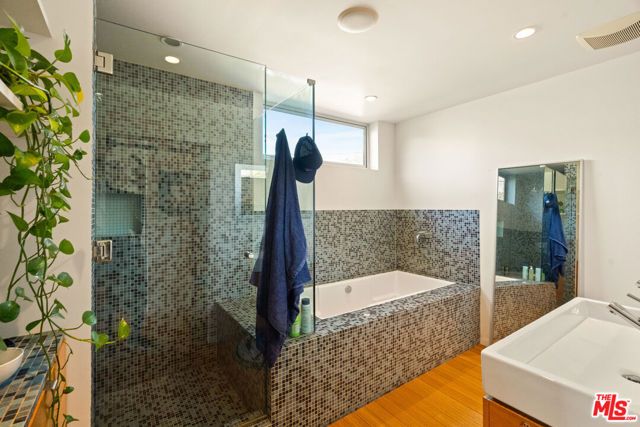 120 Mildred Avenue, Venice (los Angeles), CA 90291