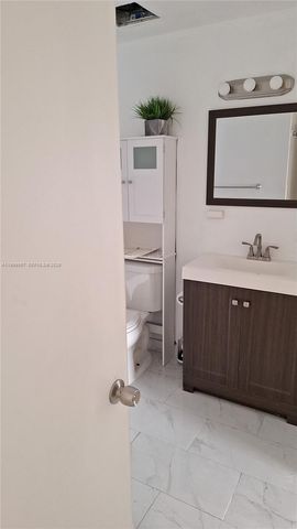 2831 Pierce St 106, Hollywood, FL 33020