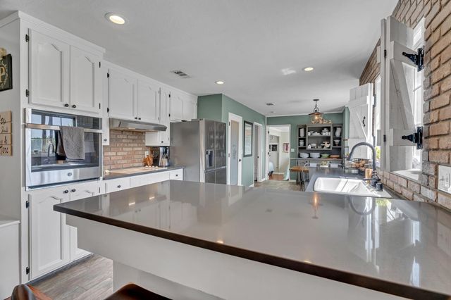 13898 N Curry, Lodi, CA 95240