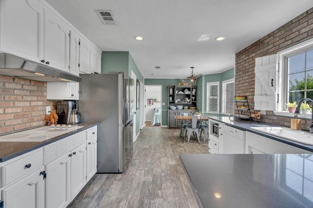 13898 N Curry, Lodi, CA 95240