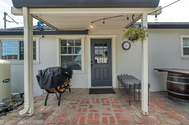13898 N Curry, Lodi, CA 95240