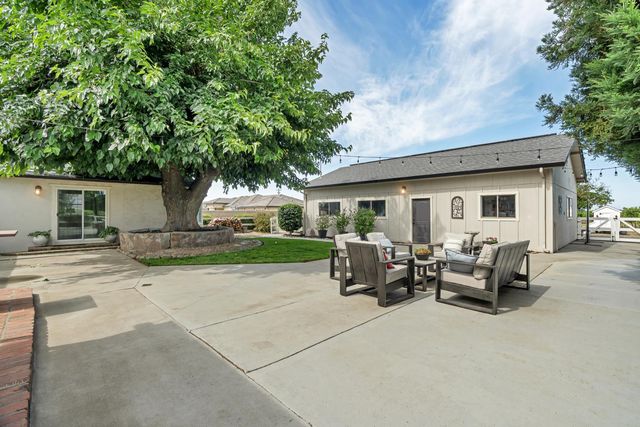 13898 N Curry, Lodi, CA 95240