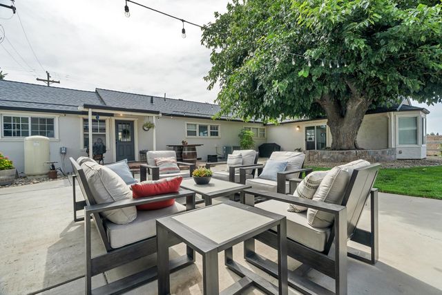 13898 N Curry, Lodi, CA 95240