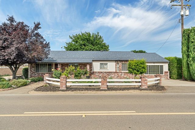 13898 N Curry, Lodi, CA 95240