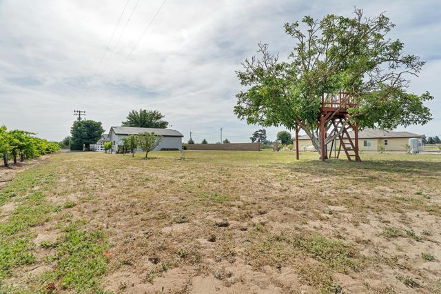 13898 N Curry, Lodi, CA 95240