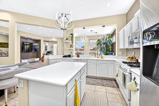 78804 Platinum Drive, Palm Desert, CA 92211