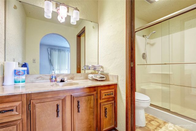12600 4th Avenue W #6A, Everett, WA 98204