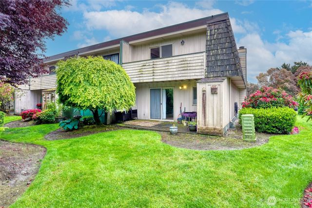 12600 4th Avenue W #6A, Everett, WA 98204
