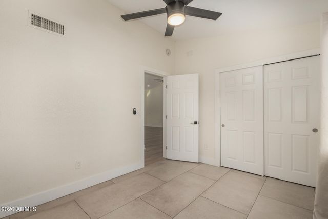 5713 E HILLERY Drive, Scottsdale, AZ 85254