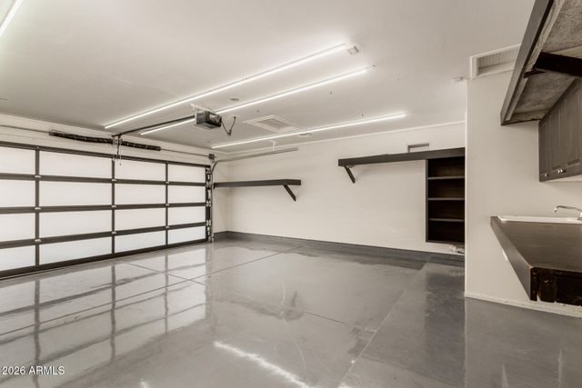 5713 E HILLERY Drive, Scottsdale, AZ 85254