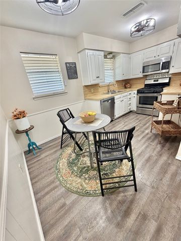 101 Diane Drive, Sanger, TX 76266