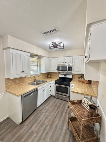 101 Diane Drive, Sanger, TX 76266