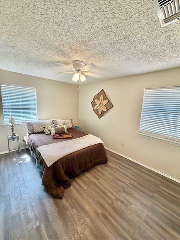 101 Diane Drive, Sanger, TX 76266