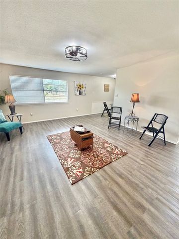101 Diane Drive, Sanger, TX 76266